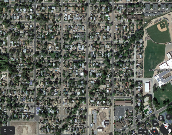 Google map of Cañon City showing homes in town on the north side. 